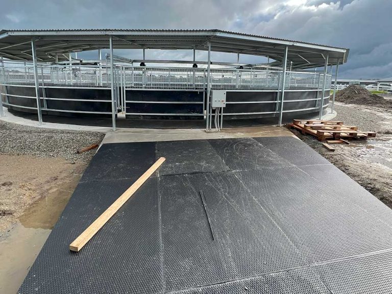 Stable Mat 10